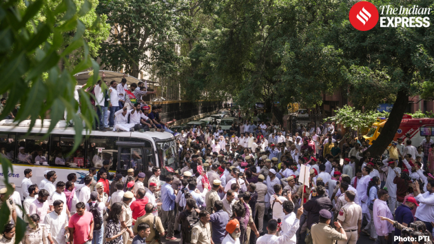 CPI(M) - Kumar protest 6 October