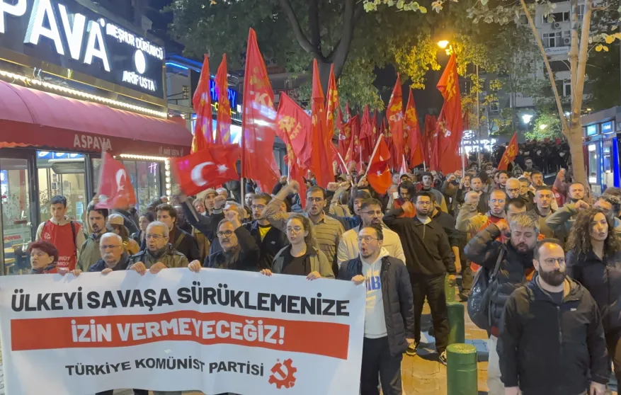TKP - protest Mecca Agreement